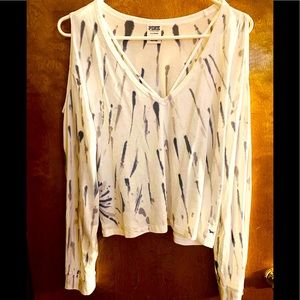 Tie-dyed brand new V neck crop top